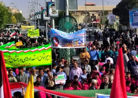 امام جمعه مرودشت گفت: حضور در راهپیمایی ۱۳ آبان نشان دهنده بصیرت و دشمن شناسی مردم است