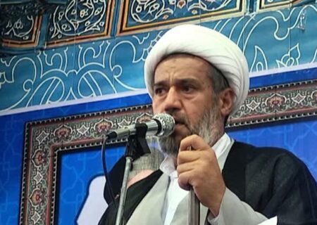 امام جمعه مرودشت گفت:حضور چشمگیر مردم در راهپیمایی ۲۲ بهمن ماه نوید بخش انتخابات پرشوری خواهد بود/جوانان با تاسی از علی اکبر(ع) راه تکاملوپیشرفت راطی نمایند