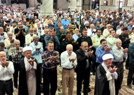 امام جمعه مرودشت گفت :ساده زیستی و حضور در بین مردم مناطق محروم از ویژگی های شاخص شهید جهمور بود/ بی توجهی به فریضه امر به معروف و نهی از منکر زمینه گسترش فساد در جامعه خواهد شد