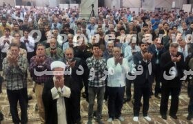 امام جمعه مرودشت گفت :مردم ایران اسلامی با بصیرت کامل پای نظام خود ایستاده اند/فضای هم دلی و وحدت رویه بین مسئولان شهرستان در راستای حل مشکلات مردم پایدار خواهد بود