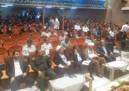 امام جمعه موقت مرودشت گفت : ایثارگری های آتش نشانان ستودنی می باشد