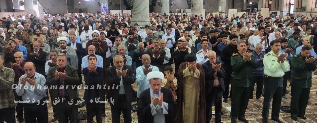 امام جمعه مرودشت گفت :هویت هر جامعه ای در فرهنگ عمومی آن عجین شده است / بیمه سلامت سپری محکم برای رفع مشکلات نیازمندان در مسیر درمان می باشد