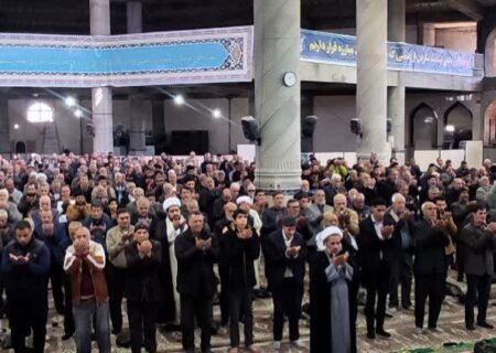 امام جمعه مرودشت گفت :اهانت به مقام معظم رهبری اهانت به جهان اسلام است /ملت ما تکیه تکیه هم شوند دست ازکشور خودو مراجع عالیقدر نظام برنخواهند داشت