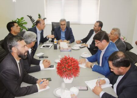 فرماندار مرودشت گفت:ملاک ارزیابی عملکرد مدیران،رضایت مردم می باشد/تعامل و همکاری میان اعضای شورای شهر باید بیشتر شود