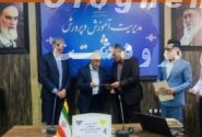 رئیس اداره آموزش وپرورش گفت:هرگونه دریافت مشارکت های مردمی در مدارس باید با رضایت کامل اولیاء صورت گیرد وچنانچه تخلفی صورت گیرد قطع به یقین برخورد صورت خواهد گرفت /رسانه های آینه مدیران می باشند