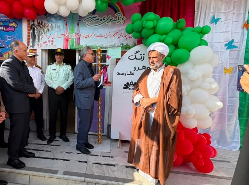 فرماندار مرودشت در مراسم زنگ مهر گفت: همراهی و مشارکت مردم در برنامه‌های اجتماعی و فرهنگی، موجب تقویت نشاط عمومی و ایجاد حس همدلی در جامعه می‌شود