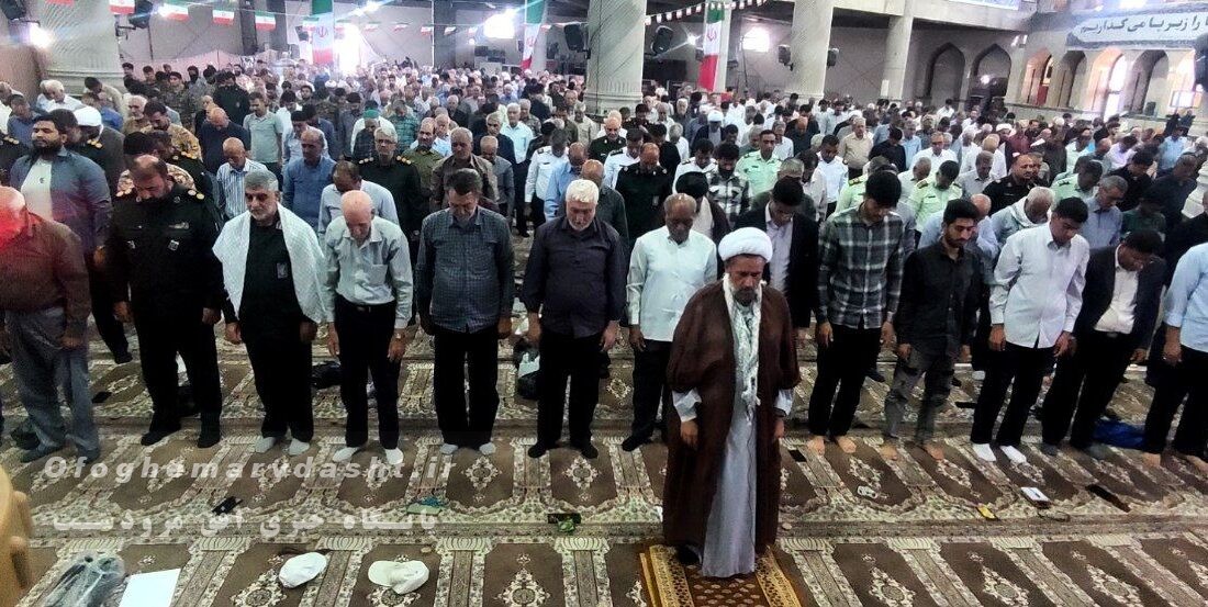 امام جمعه مرودشت گفت :حضور مردم در صحنه از عوامل امنیت واقتدارکشور محسوب می شود/سخنان رئیس جمهور در سازمان ملل قابل تقدیر بود