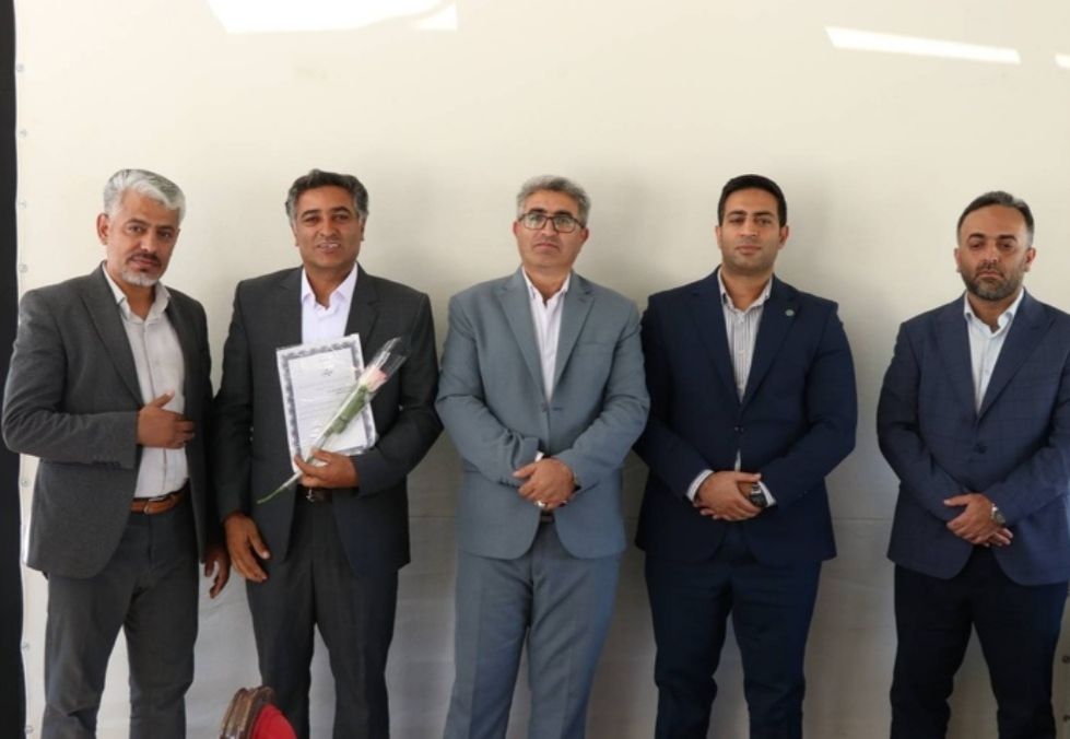 تقدیر از فعالان گردشگری در هتل آپادانای تخت جمشید