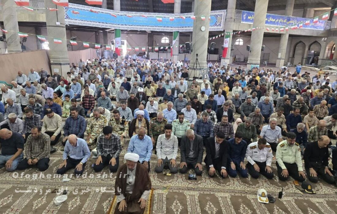 امام جمعه مرودشت گفت :پرستاران نماد ایثار وفداکاری هستند / نهاد عقیدتی سیاسی از تدابیر دوراندیشانه امام خمینی (ره) بود