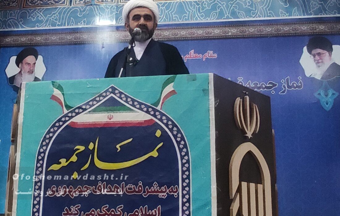 رئیس عقیدتی سیاسی فراجا فارس گفت : دشمن به دنبال گرفتن هویت دینی ما می باشد / امروزه مسئله دشمنی ما با آمریکا بر سر اسلام می باشد
