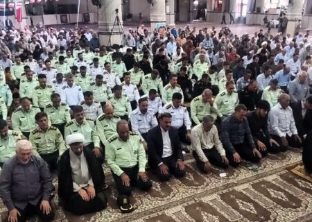 امام جمعه مرودشت گفت: ماموران فراجا در مسیر دفاع از امنیت و آرامش مردم جانفشانی می‌کنند/ روز ملی روستا وعشایر نشان از اهمیت وجایگاه این قشر زحمتکش را دارد