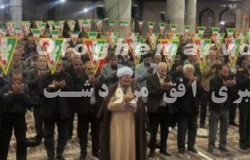 امام جمعه موقت مرودشت گفت :نظارت ویژه بر بازار و کنترل قیمت ها از مطالبات جدی مردم است /زیبا سازی مبانی ورودی و خروجی شهر و اصلاح برخی از سرعت گیرها در اولویت شهرداری باشد