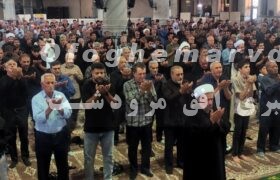 امام جمعه مرودشت گفت:خدمت به مردم وحل مشکلات آنان سرلوحه برنامه های دولتمردان باشد /مردم در پویش کمک به کودکان غزه شرکت نمایند