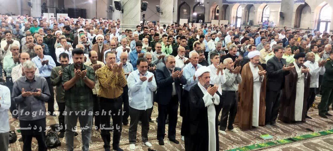 امام جمعه مرودشت گفت :وزرات میراث فرهنگی اجازه دهد تمامی درآمد های تخت جمشید صرف شکوفایی مجموعه شود/خدمات آتش نشانان که مایه آسایش ونجات جان مردم هست ،قابل ستایش می باشد  