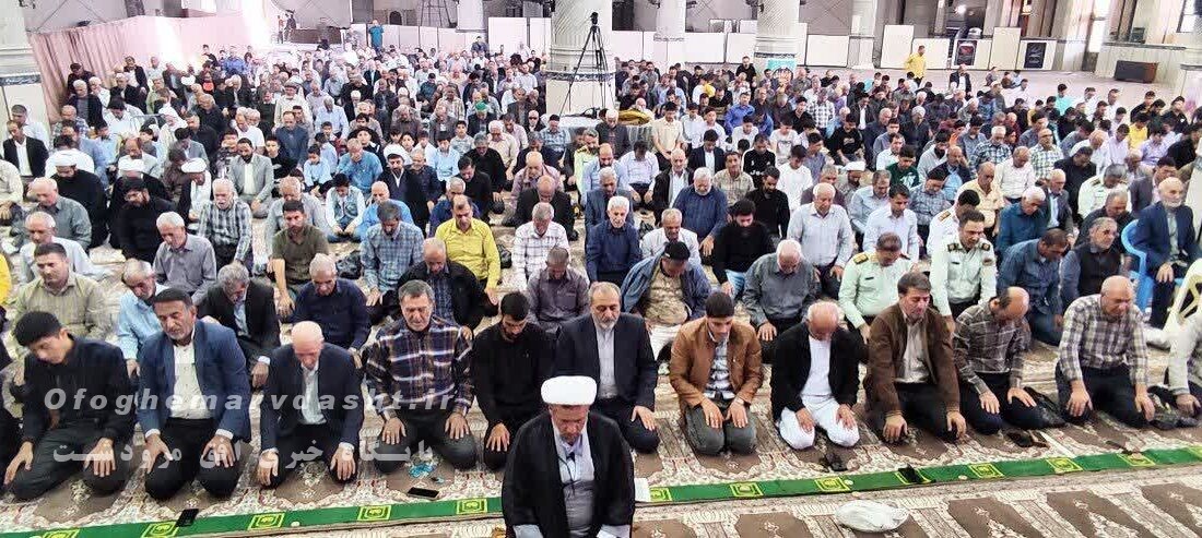 امام جمعه مرودشت گفت :بصیرت ،هوشیاری ومسئولیت شناسی عامل پیروزی در جنگ ۱۲ روزه بود/ تولیدات شهرستان باید به لحاظ کیفیت جز بهترین ها باشد