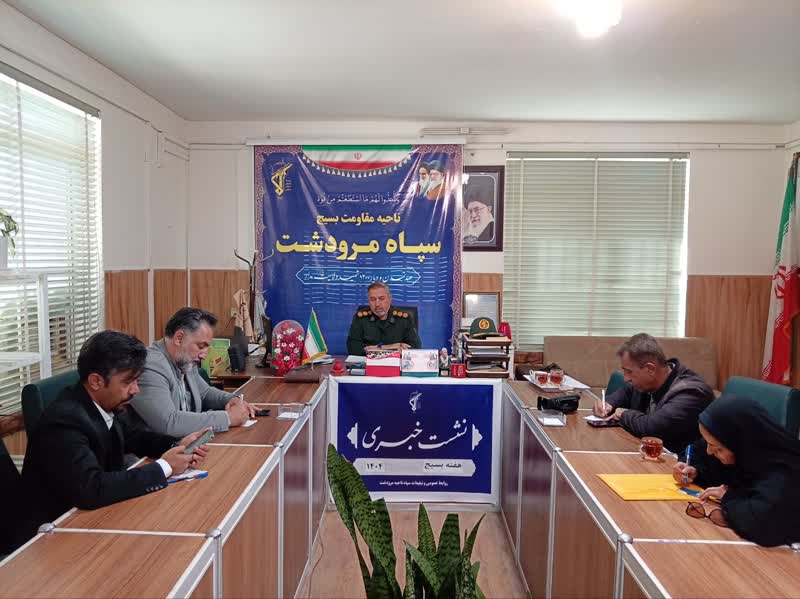 فرمانده سپاه ناحیه مقاومت مرودشت با اشاره به اجرای ۸۰۰برنامه در هفته بسیج بیان کرد: دشمن از روحیه انقلابی، قدرت مردمی و بازدارندگی بسیج میترسد