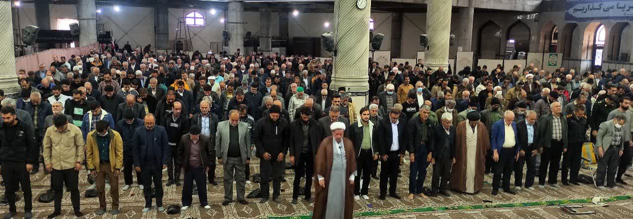 امام جمعه مرودشت گفت :اثر گذاری تربیتی وفرهنگی  اعتکاف باید در بین جوانان ملموس باشد / نماز جمعه با محوریت مساجد شهربرگزار شود