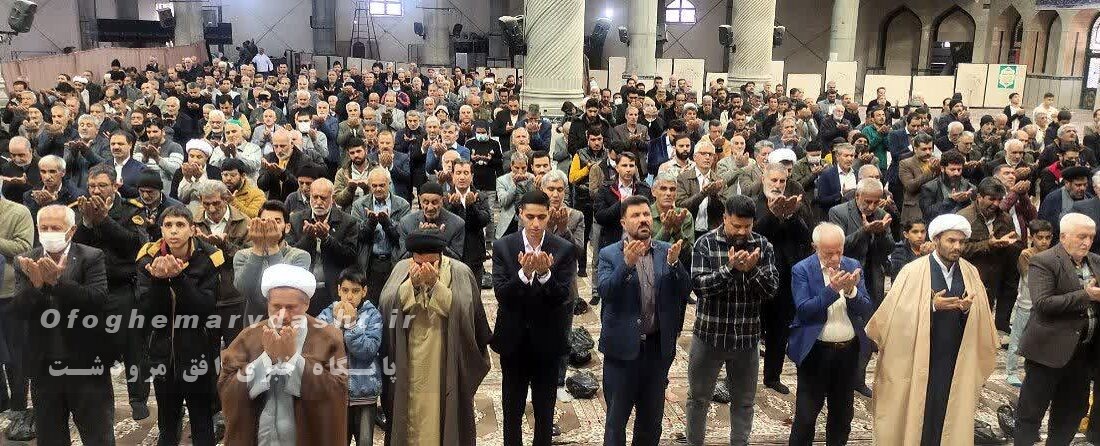 امام جمعه مرودشت گفت :دولت خط مقدم پیشرفت کشور است لذا تدبیری در بحث گرانی کالاها صورت گیرد/مطالبات صنفی امور حمل ونقل ورانندگان مرتفع و زمینه اشتغال معلولان فراهم شود