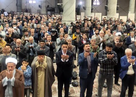 امام جمعه مرودشت گفت :دولت خط مقدم پیشرفت کشور است لذا تدبیری در بحث گرانی کالاها صورت گیرد/مطالبات صنفی امور حمل ونقل ورانندگان مرتفع و زمینه اشتغال معلولان فراهم شود