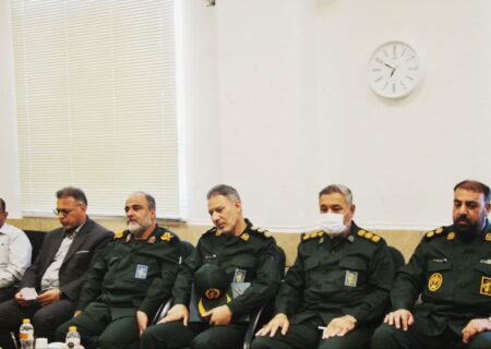 مراسم تکریم و معارفه فرمانده جدید سپاه مرودشت برگزار شد 