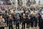امام جمعه مرودشت گفت :اخلاص ،صداقت تقوا وزندگی شهید گونه از ویژگی های بارز نیروهای مسلح کشور ما می باشد/ مردم در زمینه استفاده از حامل های انرژی صرفه جویی کنند