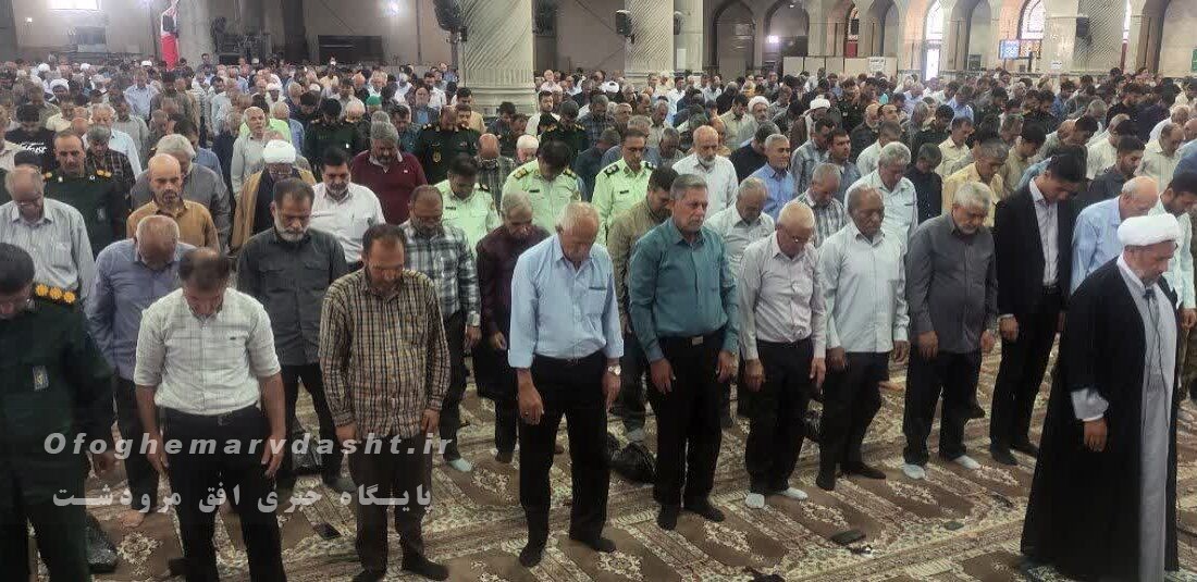 امام جمعه مرودشت گفت :حضور فیزیکی ومستمر در میدان باعث قطع طمع دشمنان می شود/سوم خرداد نقطه عطفی ماندگار در تاریخ معاصر کشور می باشد